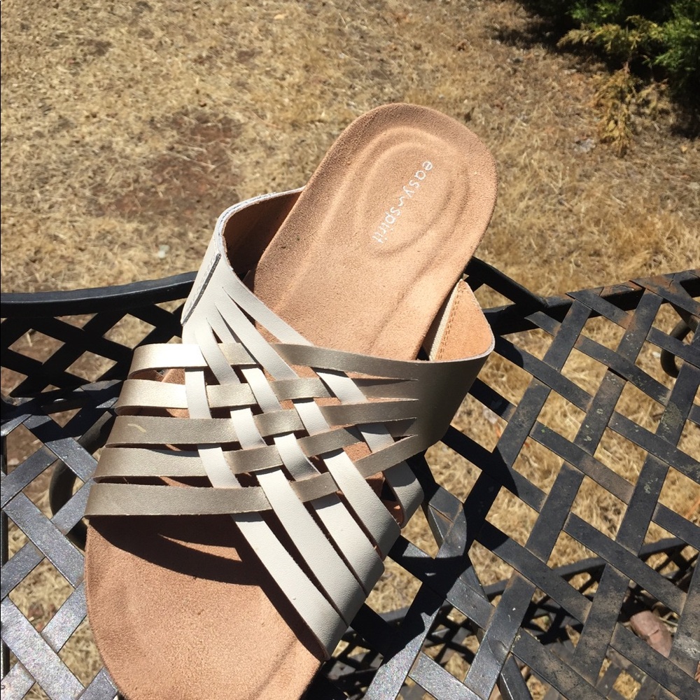 Easy spirit two tone slip on flat sandals - Picture 6 of 7